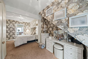 Photo 19- click for photo gallery